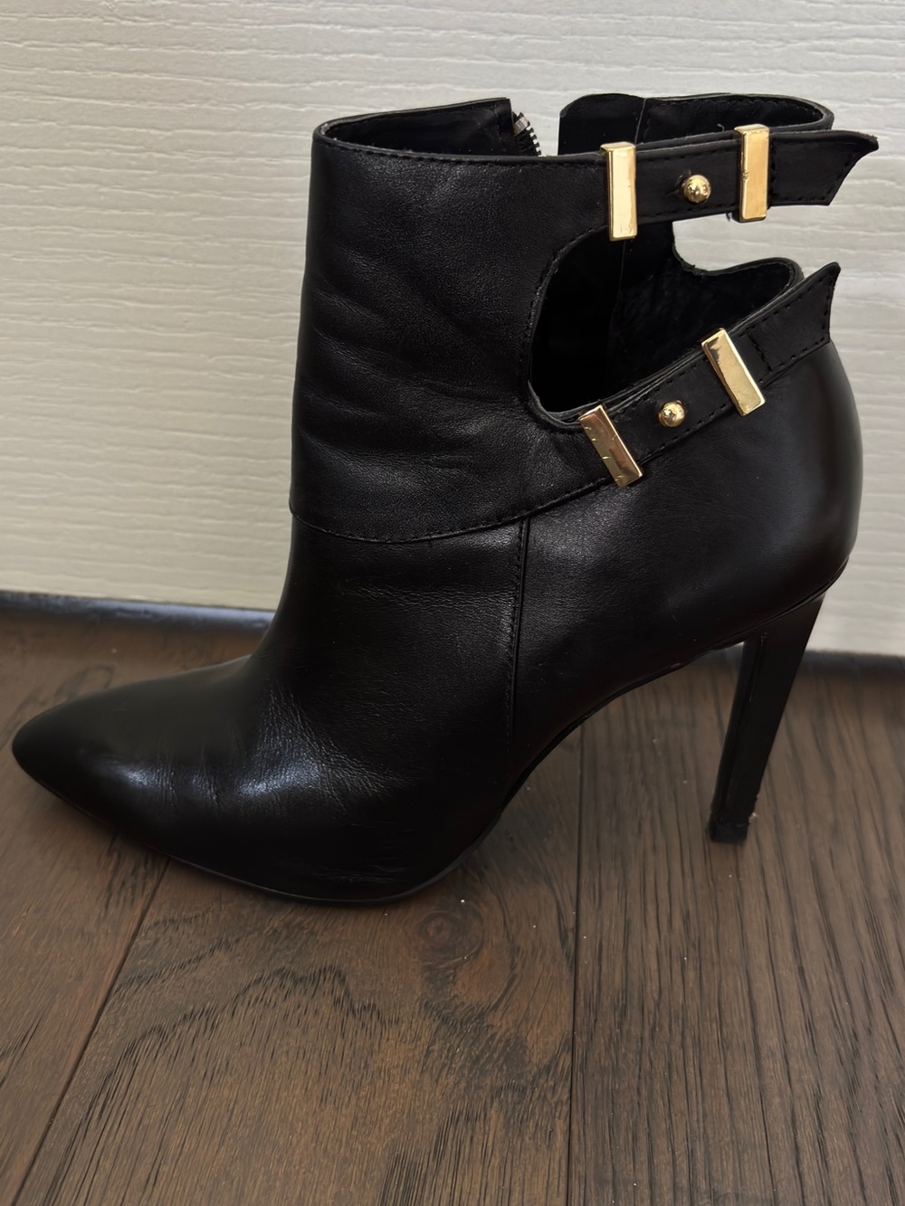 Guess Black Leather Pointed Ankle Boots with Gold Buckle Straps